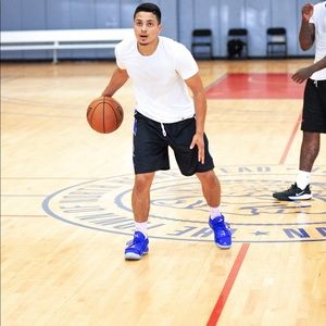 Meet your Posher, Evan